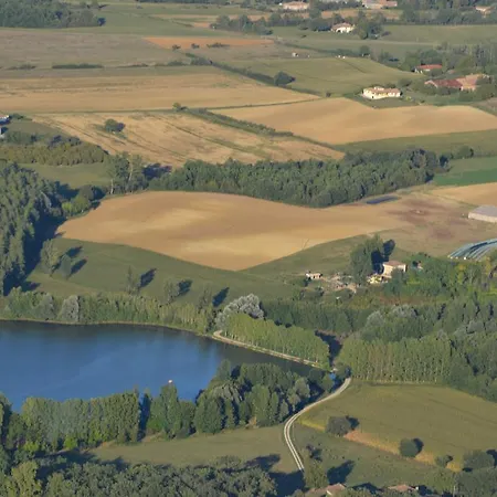 Gite Au Lac Du Gouyre Puygaillard-de-Quercy Exterior photo